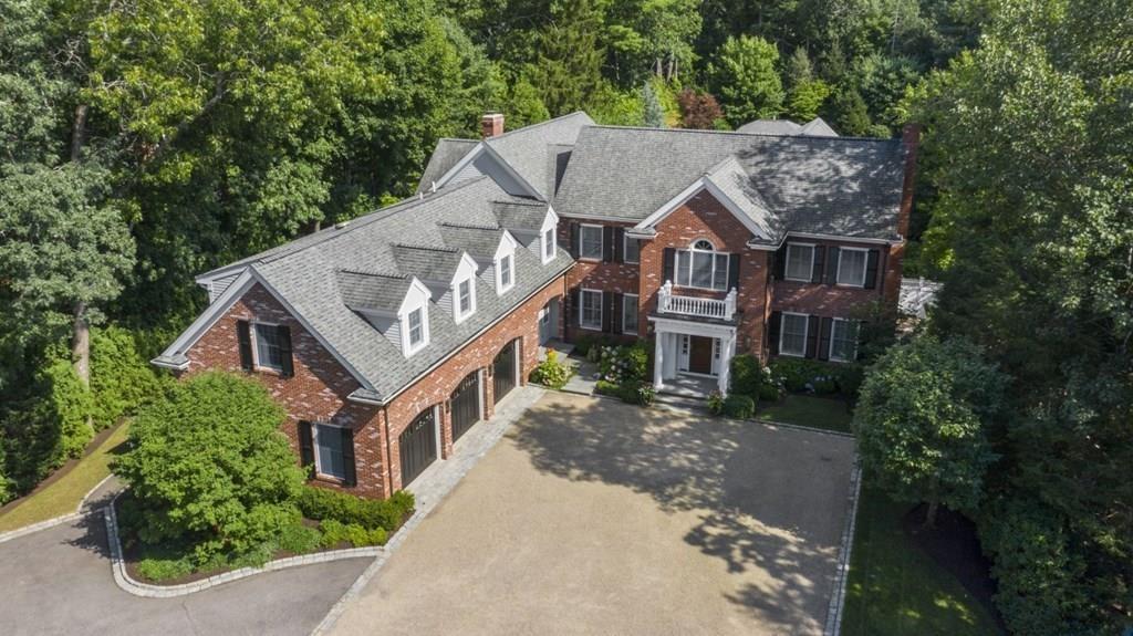 152 Lowell Road Wellesley, MA 02481 - Photo 2 of 40
