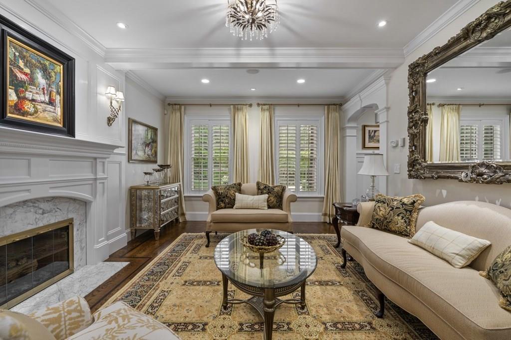 152 Lowell Road Wellesley, MA 02481 - Photo 5 of 40