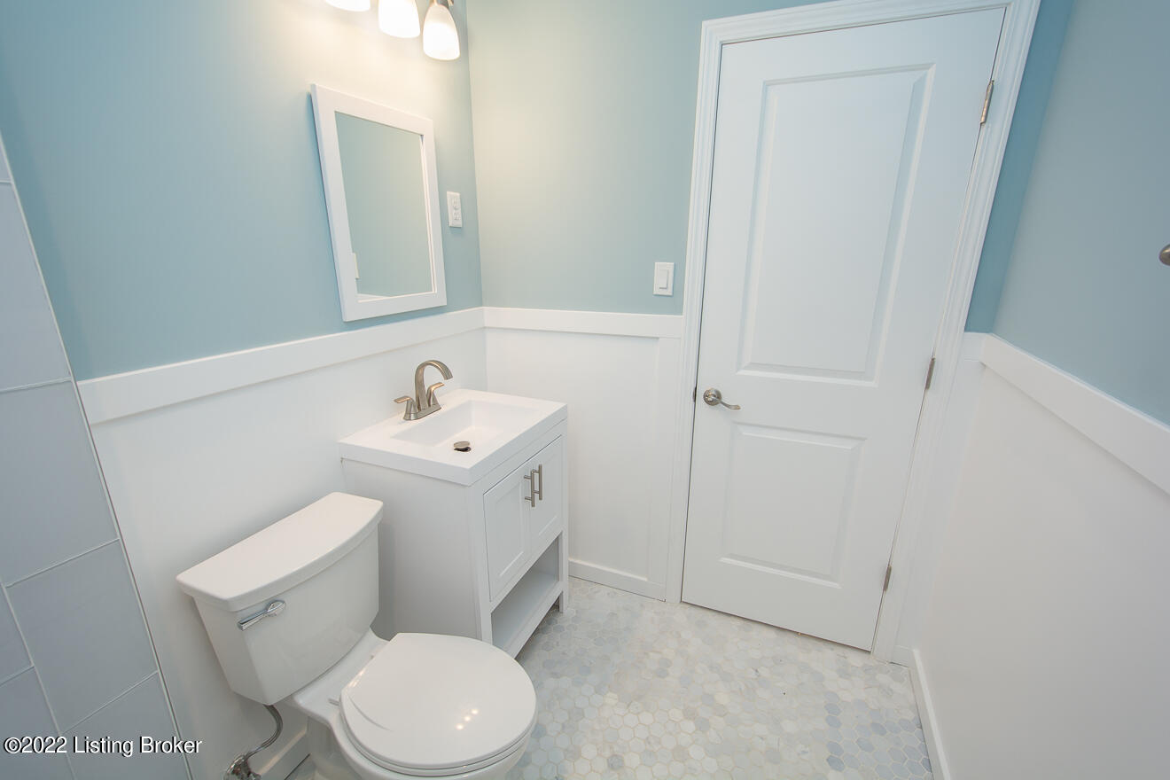 4010 Winchester Road Louisville, KY 40207 - Photo 29 of 41 Winchester -33