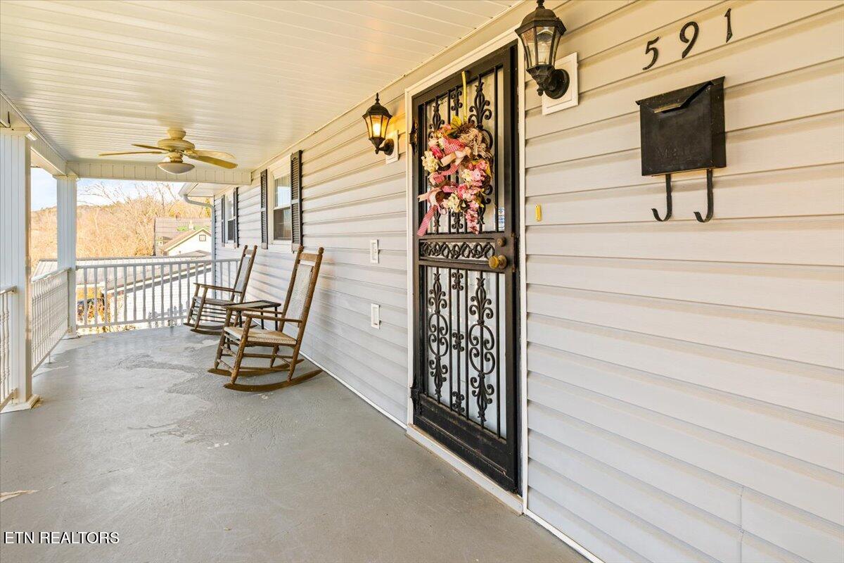 591 Ellison Street Jellico, TN 37762 - Photo 4 of 22 06-591 Ellison St