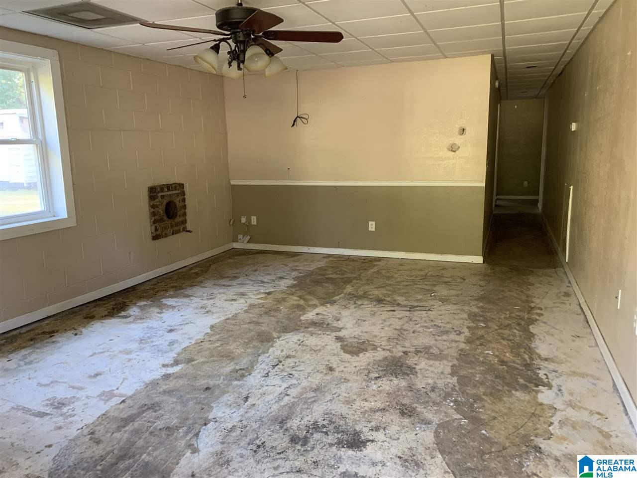 9280 Old Stouts Road Warrior, AL 35180 - Photo 3 of 10
