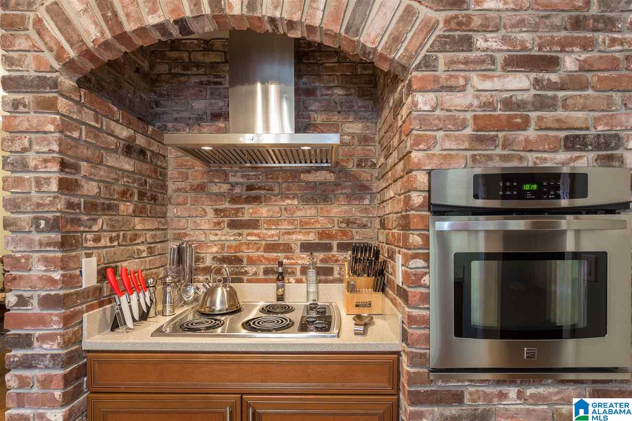 2811 Pinecrest Lane Moody, AL 35004 - Photo 8 of 30