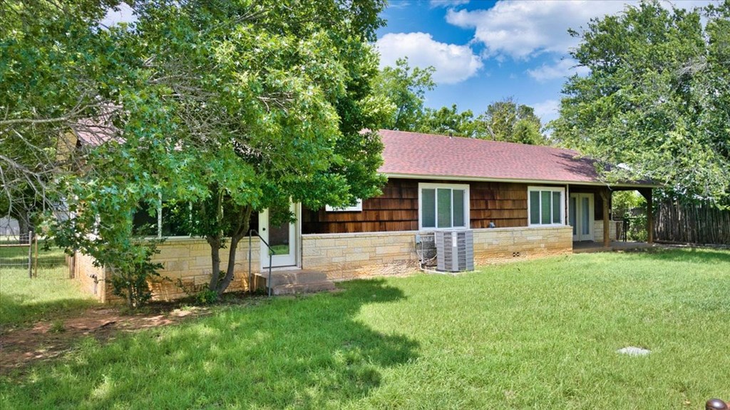 931 Doole Street Mason, TX 76856 - Photo 7 of 35