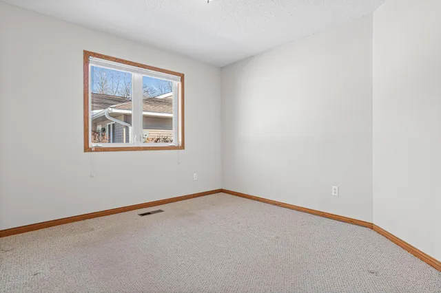 $399,900 | 719 Victoria Court, Unit 719, Stillwater, MN 55082