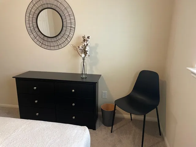 $3,000 | 31 West Spindle Tree Circle, The Woodlands, TX 77382