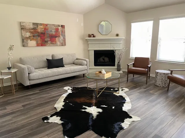 $3,000 | 31 West Spindle Tree Circle, The Woodlands, TX 77382