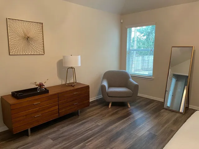 $3,000 | 31 West Spindle Tree Circle, The Woodlands, TX 77382