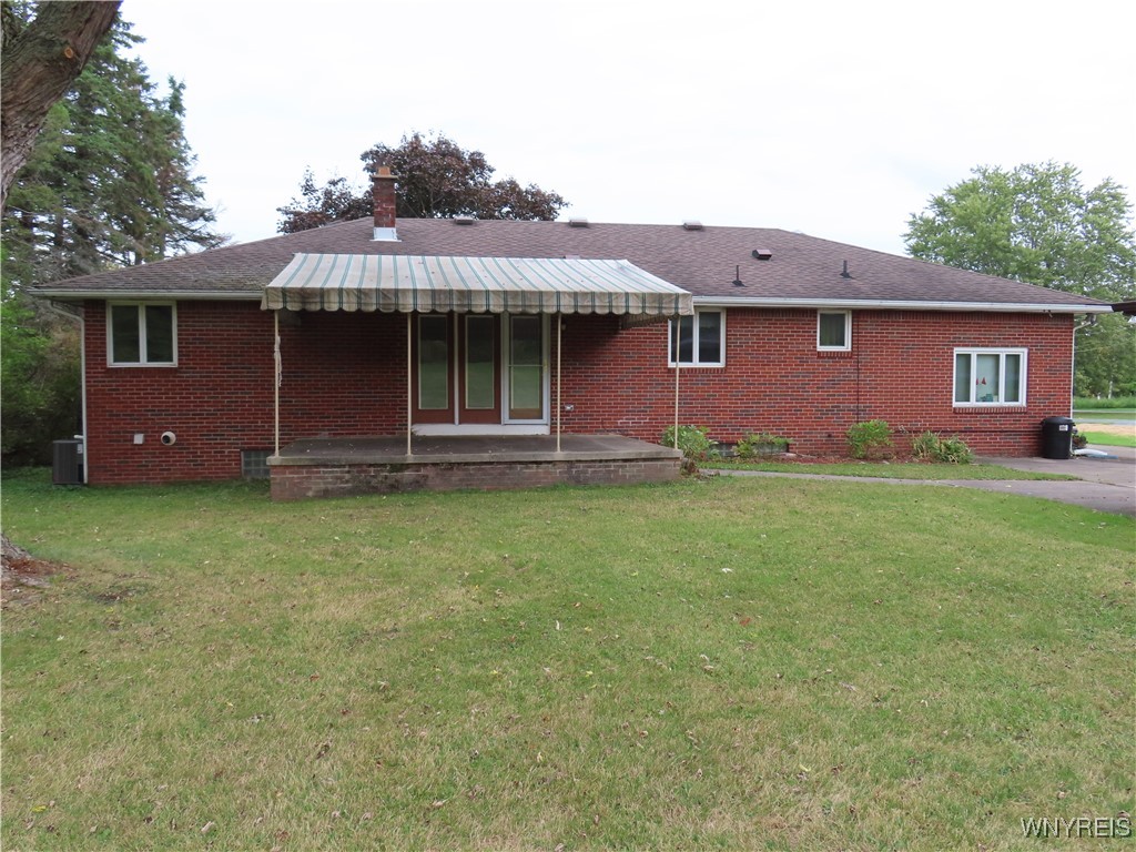 6130 Clinton Street Elma, NY 14059 - Photo 17 of 21 Exterior Back