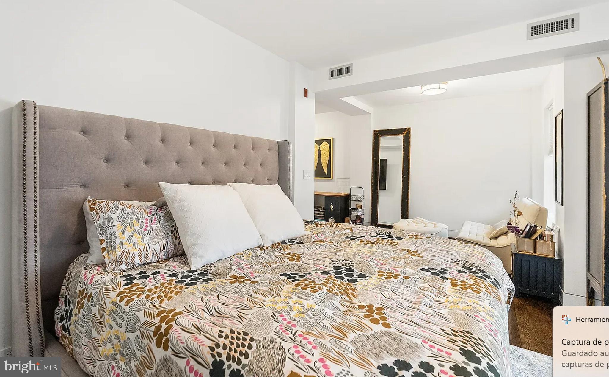 1124 10th Street Northwest, Unit 5 Washington, DC 20001 - Photo 15 of 27