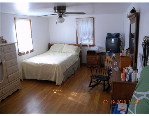 3053 Mt Troy Road Pittsburgh, PA 15212 - Photo 11 of 16 Bedroom. Bedrooms have hardwoods as well.
