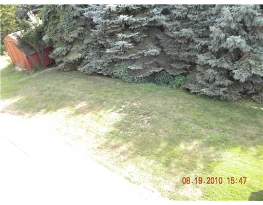 3053 Mt Troy Road Pittsburgh, PA 15212 - Photo 13 of 16 Exterior Back. Level yard with plenty of room for fun.