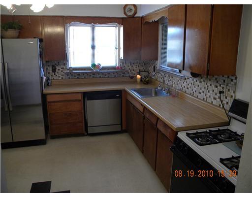 3053 Mt Troy Road Pittsburgh, PA 15212 - Photo 6 of 16 Kitchen. Nice sized kitchen has room for a table and chairs.