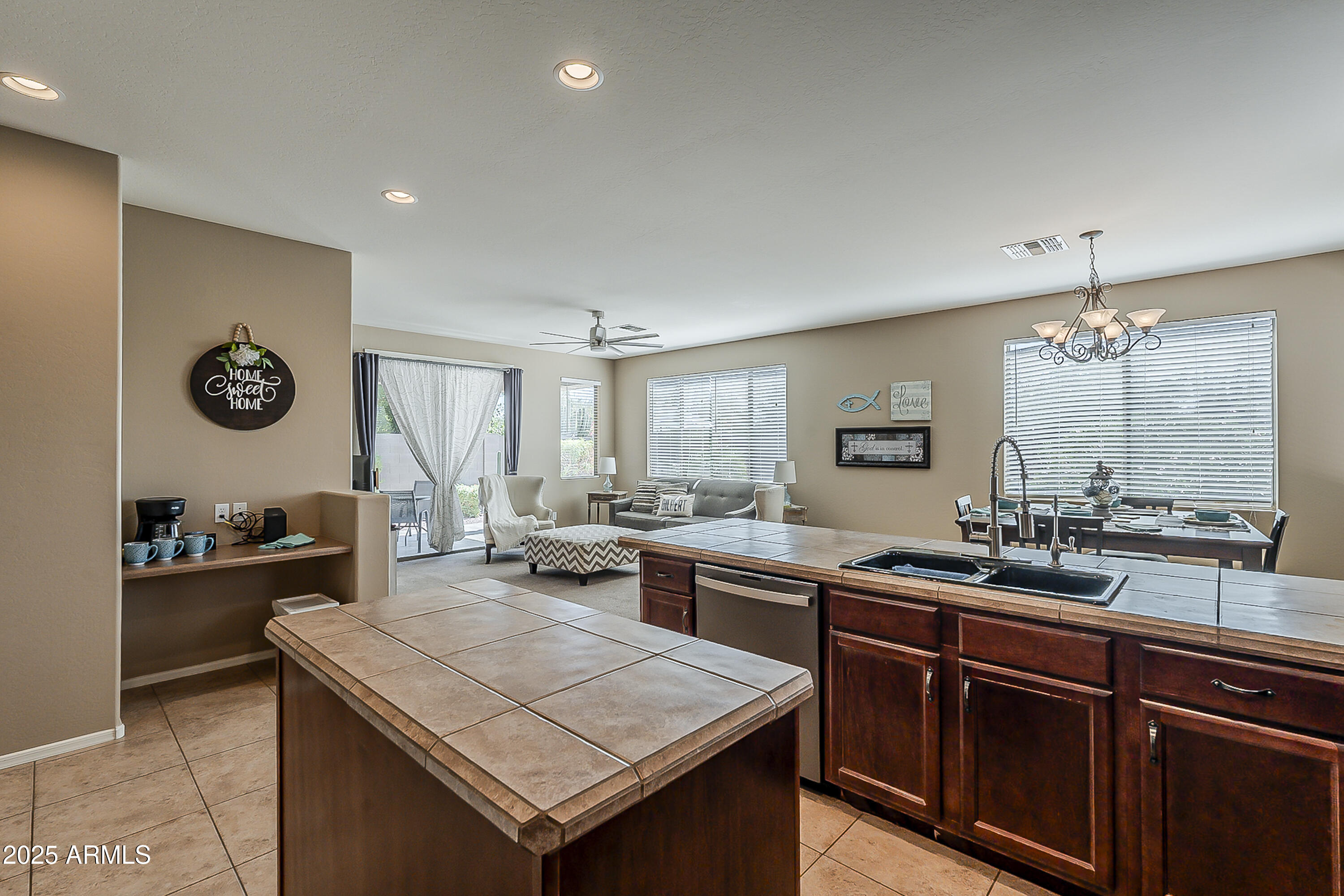 3589 East Flower Street Gilbert, AZ 85298 - Photo 35 of 47