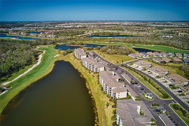 $2,800 | 17520 Gawthrop Drive, Unit 108, Bradenton, FL 34211