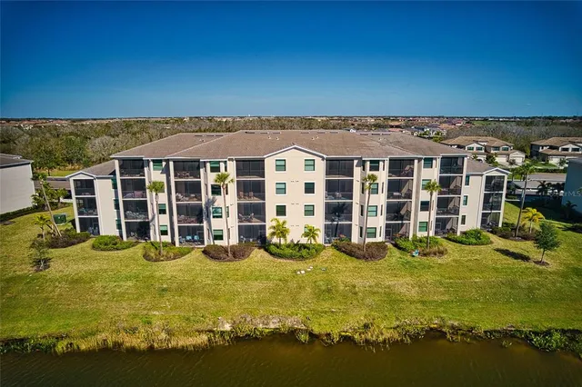 $2,800 | 17520 Gawthrop Drive, Unit 108, Bradenton, FL 34211