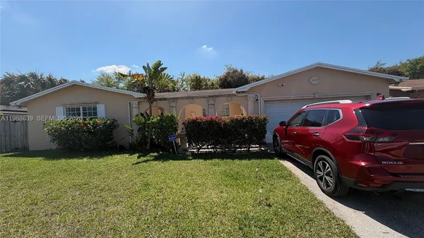 $3,000 | 10724 Southwest 175th Terrace, Miami, FL 33157