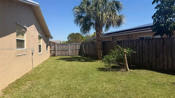 $3,000 | 10724 Southwest 175th Terrace, Miami, FL 33157