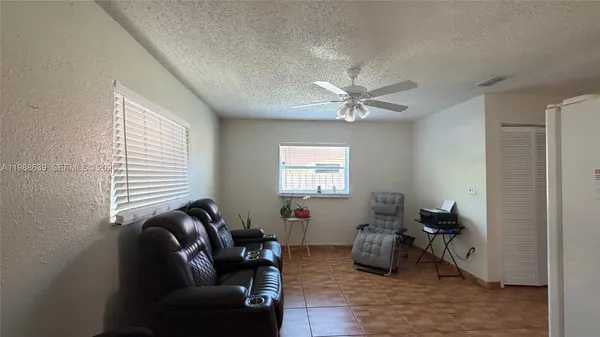 $3,000 | 10724 Southwest 175th Terrace, Miami, FL 33157