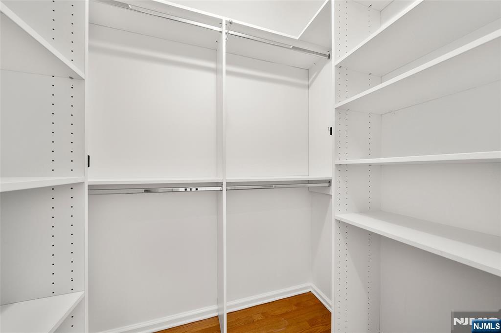 300 Gorge Road, Unit 1 Cliffside Park, NJ 07010 - Photo 16 of 33