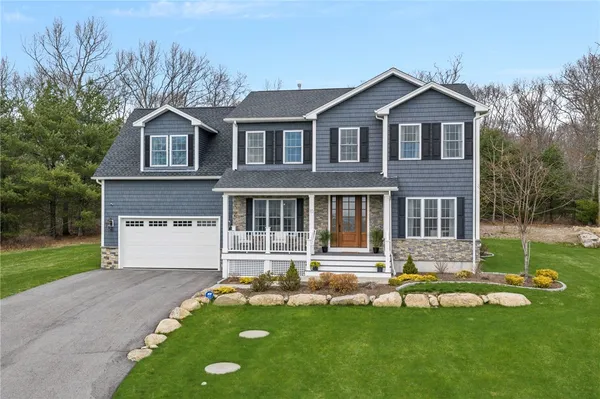 $849,000 | 10 Jessica Lee Court, Coventry, RI 02816