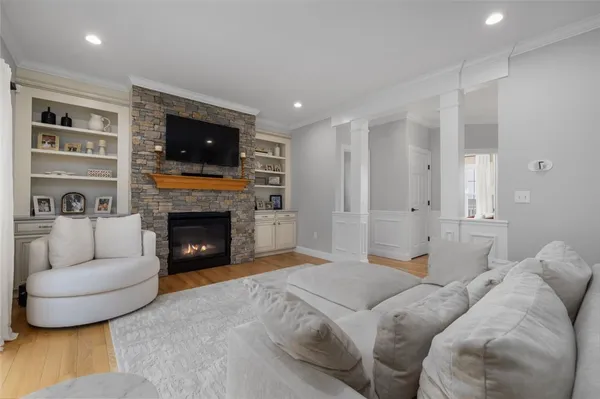 $849,000 | 10 Jessica Lee Court, Coventry, RI 02816