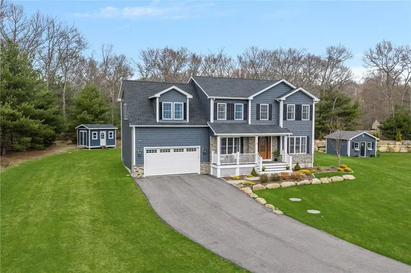 $849,000 | 10 Jessica Lee Court, Coventry, RI 02816