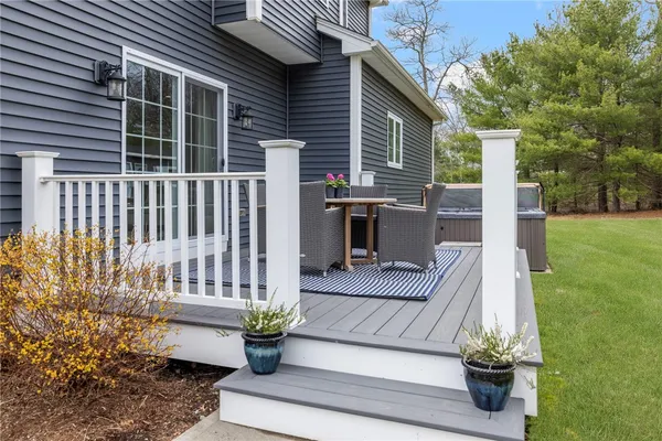$849,000 | 10 Jessica Lee Court, Coventry, RI 02816