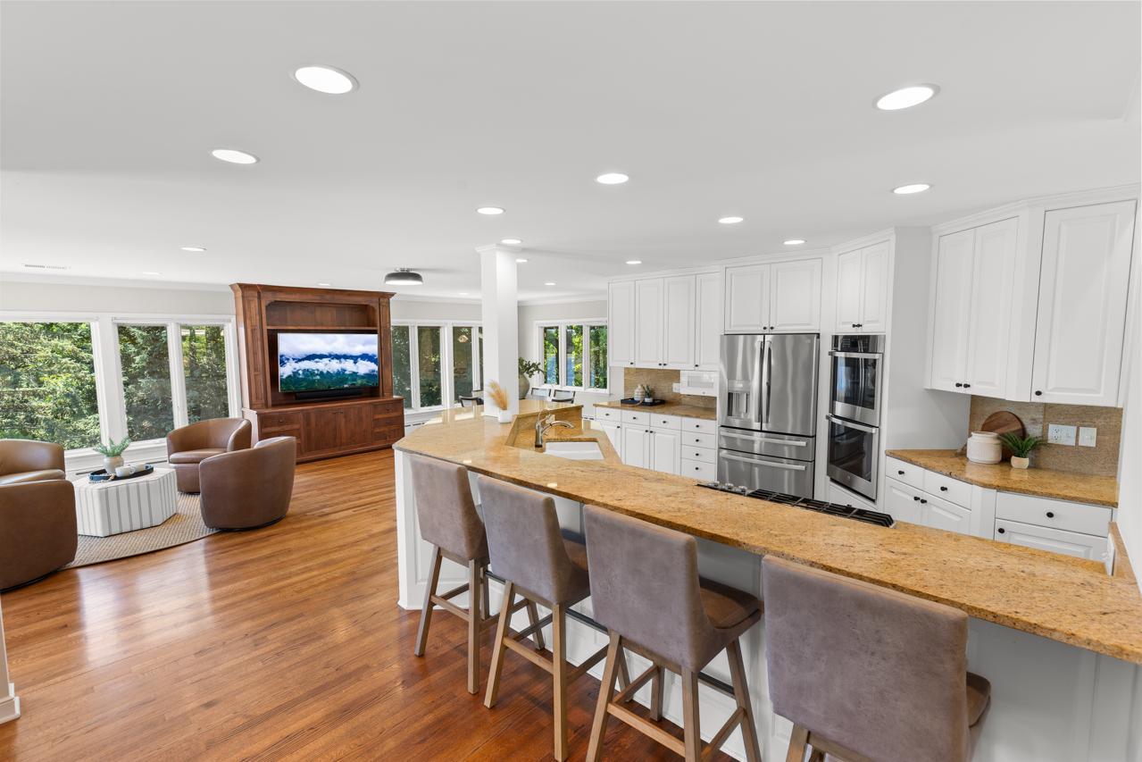7011 Willow Creek Road Eden Prairie, MN 55344 - Photo 24 of 80