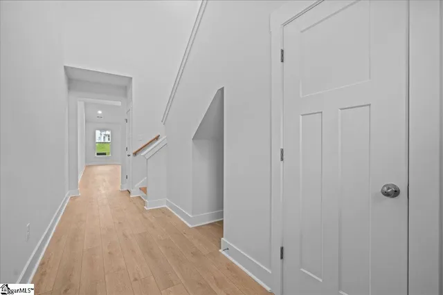 $304,990 | 405 Crestcreek Drive, Anderson, SC 29621