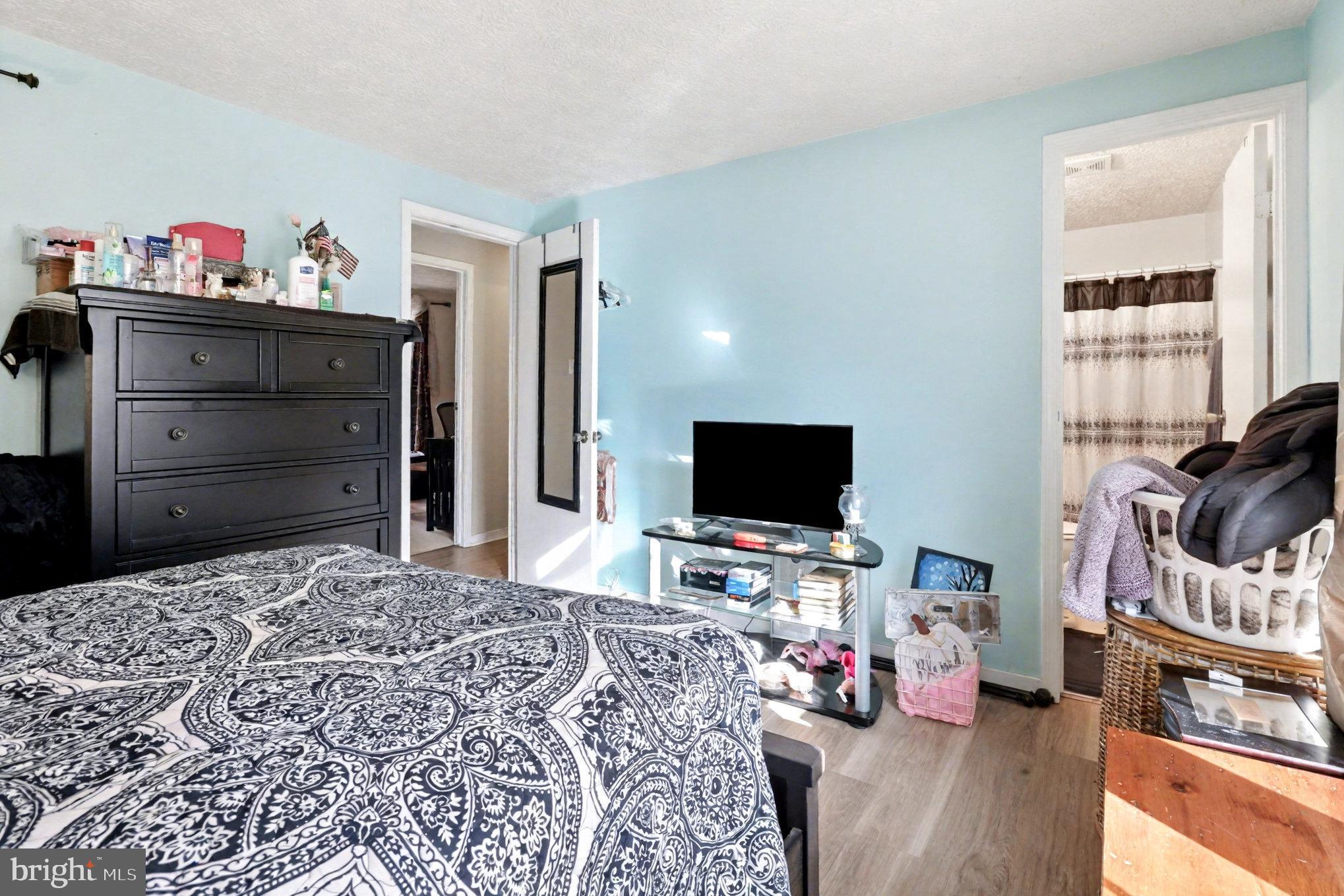 296 Devon Drive Ruther Glen, VA 22546 - Photo 17 of 22 Master bedroom