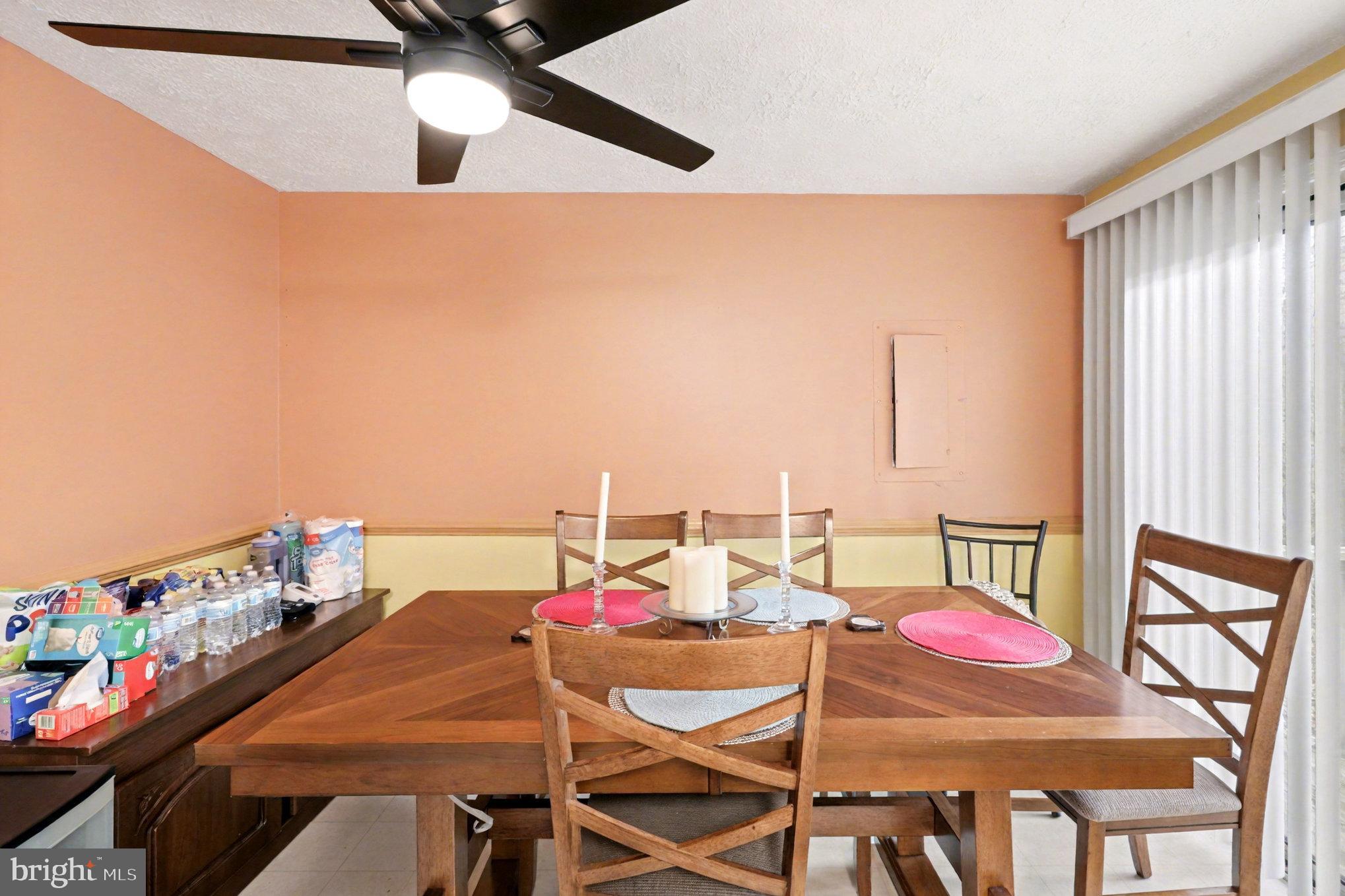 296 Devon Drive Ruther Glen, VA 22546 - Photo 7 of 22 Eat-in area of kitchen