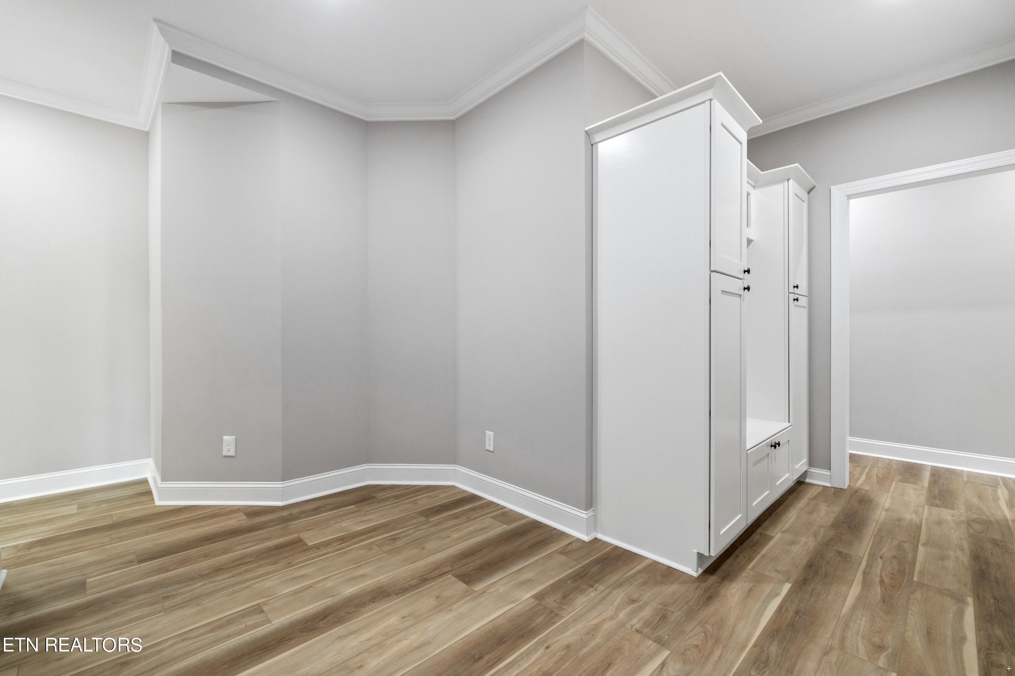 2333 Mountain View Road Lenoir City, TN 37771 - Photo 38 of 54 a view of room with wooden floor