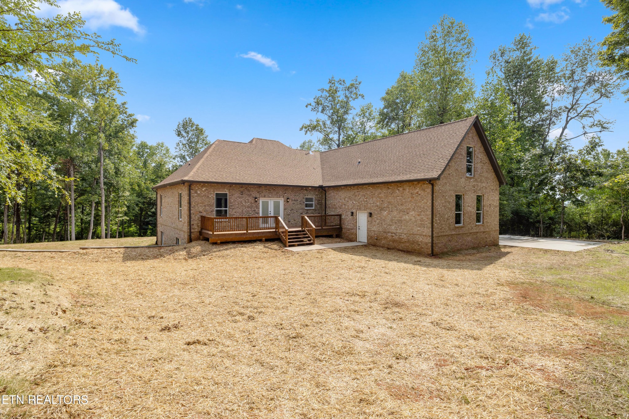 2333 Mountain View Road Lenoir City, TN 37771 - Photo 50 of 54 a house with a outdoor space