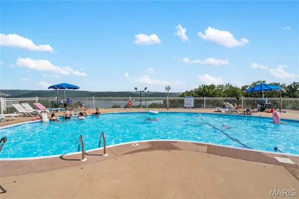 $424,900 | 700 Emerald Point Drive, Unit 302, Hollister, MO 65672