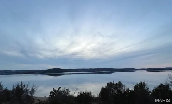 $424,900 | 700 Emerald Point Drive, Unit 302, Hollister, MO 65672