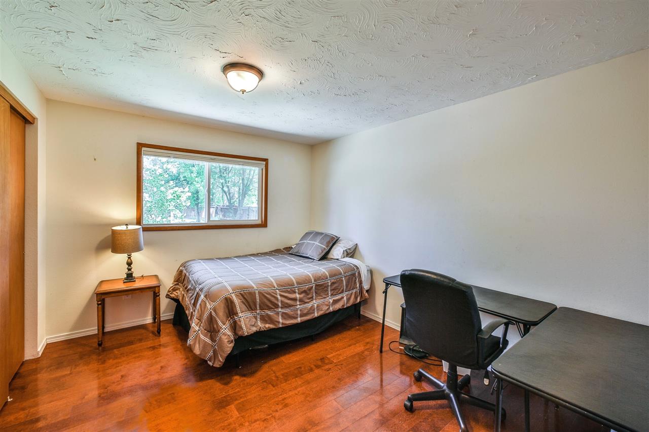 4305 East Lane Park Road Mead, WA 99021 - Photo 12 of 20