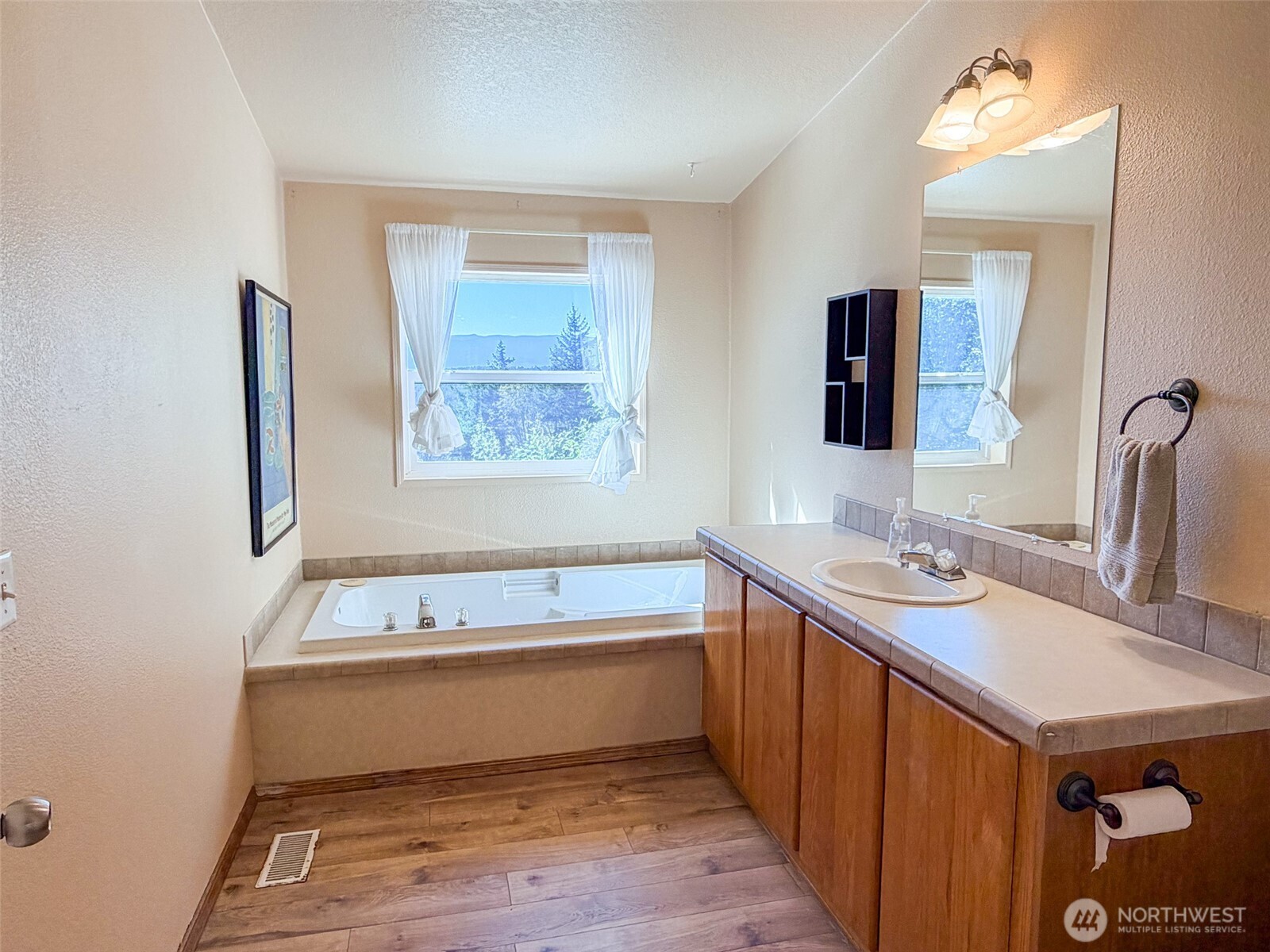 890 No Name Road Port Ludlow, WA 98365 - Photo 20 of 37 Gallery Image 20