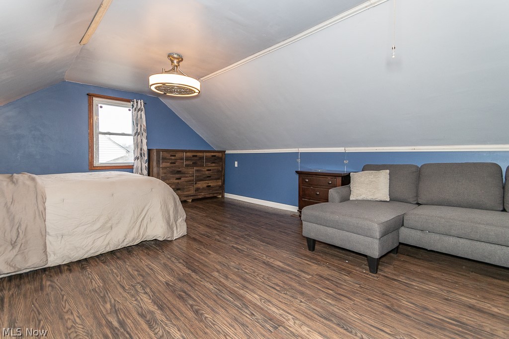 4293 Bluestone Road Cleveland, OH 44121 - Photo 13 of 26