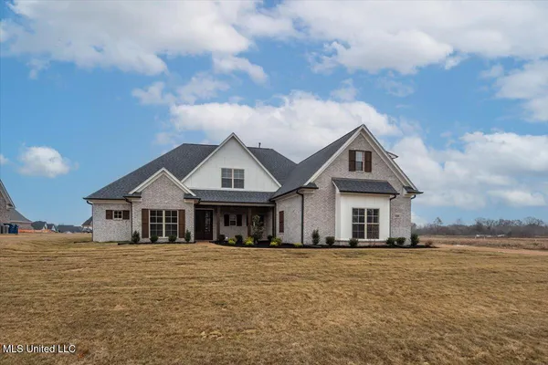 $514,900 | 1722 Baisley Drive, Nesbit, MS 38651
