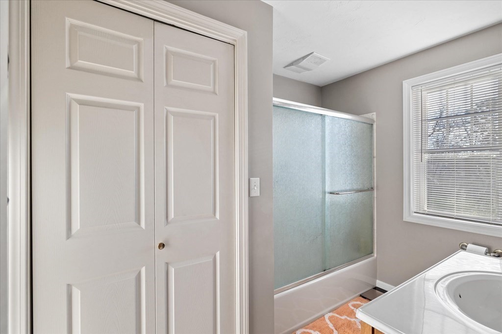 20 Alpine Trail Auburn, MA 01501 - Photo 10 of 25 a bathroom with a tub and shower