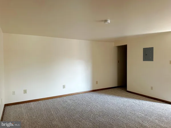 $1,200 | 501 Main Street, Red Hill, PA 18076