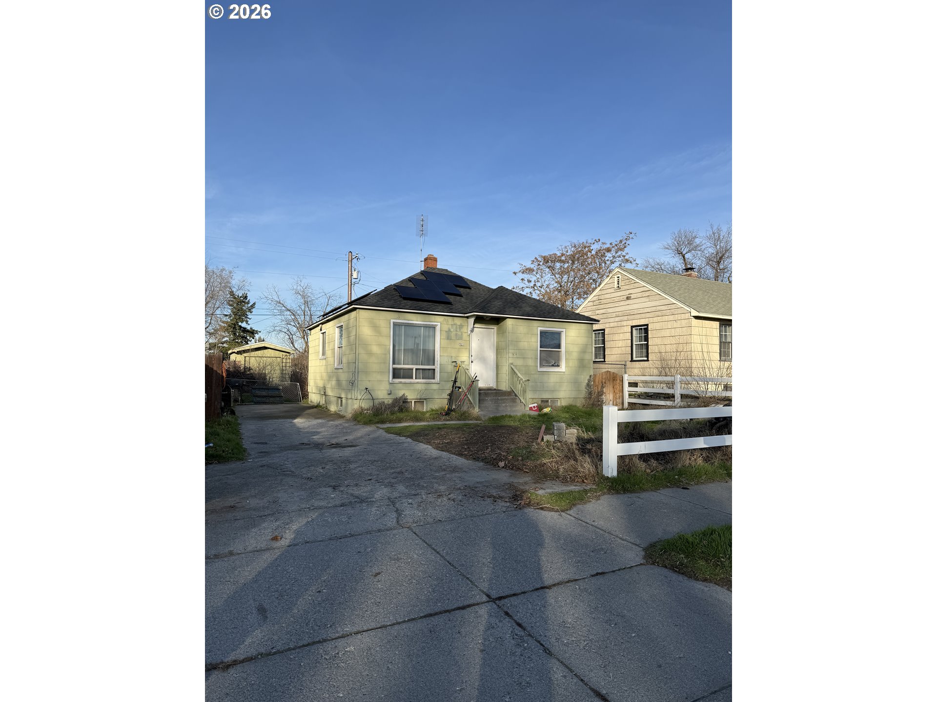 521 East Ridgeway Avenue Hermiston, OR 97838 - Photo 4 of 19