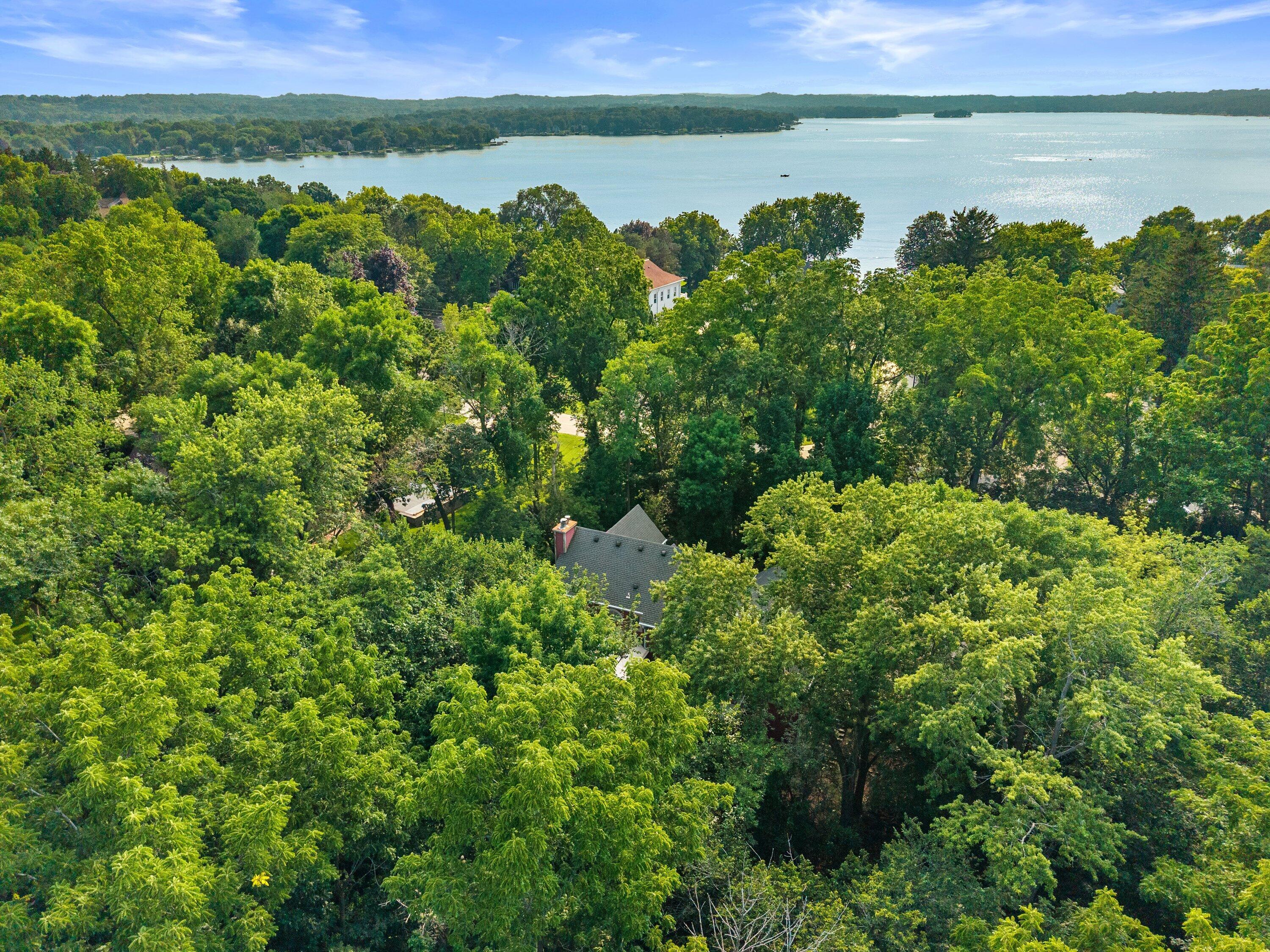 W278N2760 Rocky Point Road Pewaukee, WI 53072 - Photo 64 of 67 Aerial View with Lake