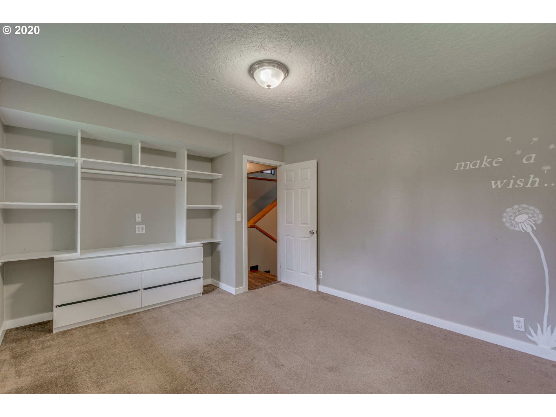 8767 Southeast Bull Run Road Corbett, OR 97019 - Photo 19 of 32 a view of an empty room