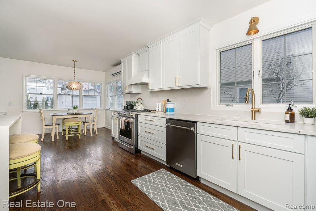 145 Linwood Avenue Rochester, MI 48307 - Photo 13 of 28