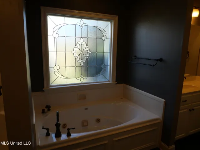 $399,500 | 406 Bullock Circle, Richland, MS 39218