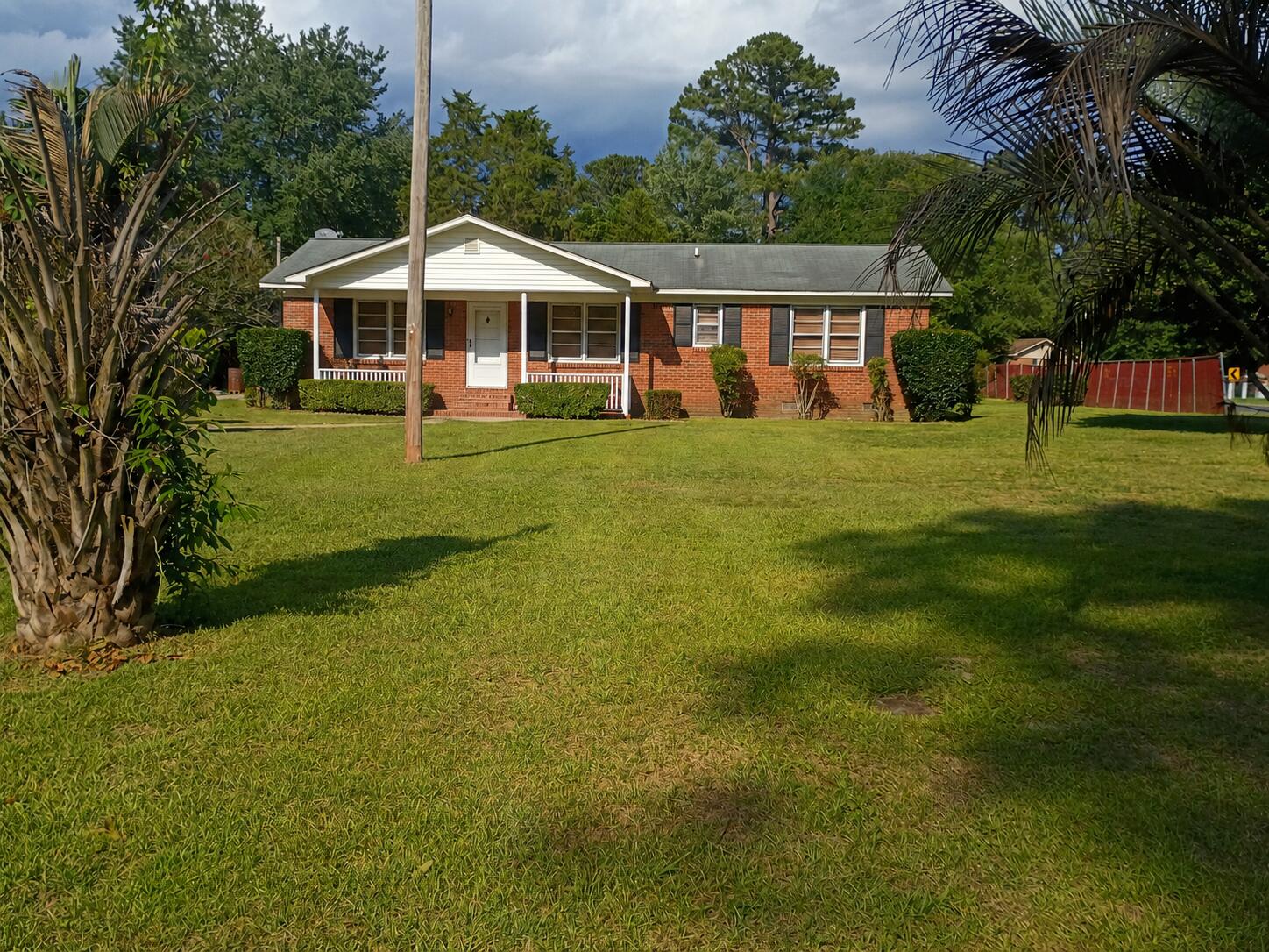 1247 Peurifoy Road Walterboro, SC 29488 - Photo 1 of 10 1000005765