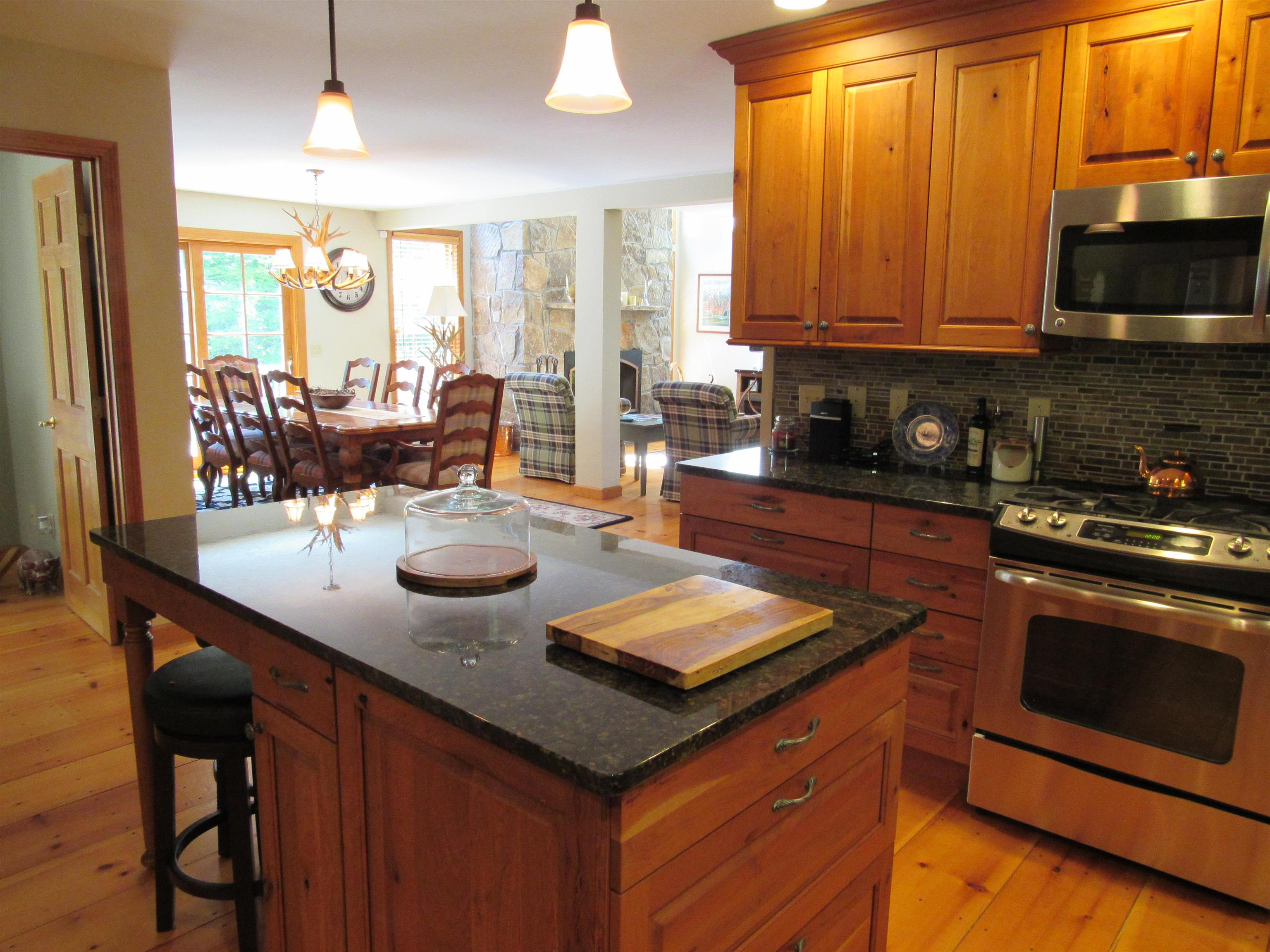 110 Old Town Road Winhall, VT 05340 - Photo 9 of 40