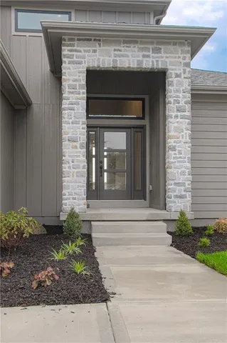 $698,950 | 2333 Fishing Lane, Kearney, MO 64060