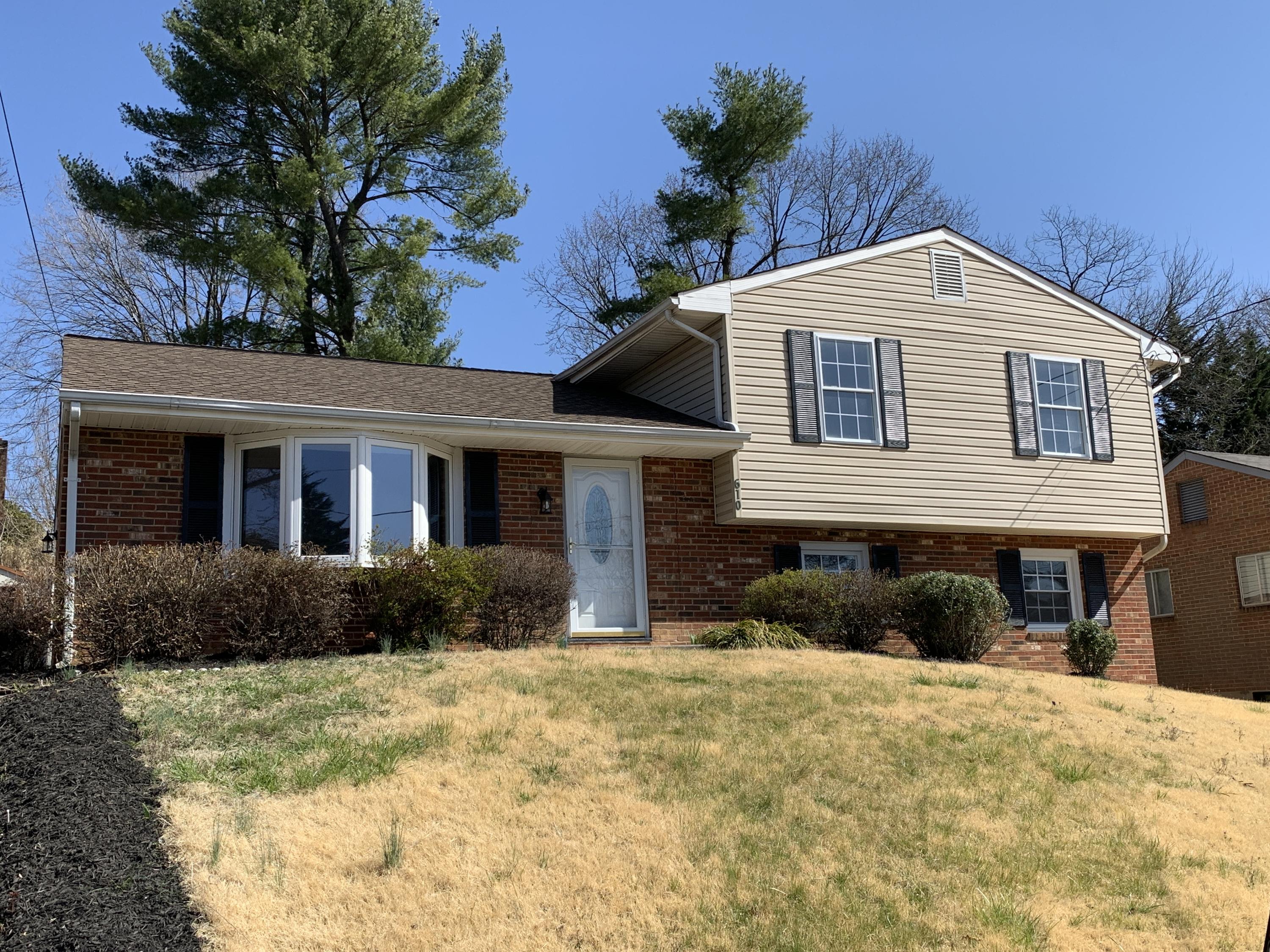610 Timberidge Road Vinton, VA 24179 - Photo 18 of 21 IMG_7999